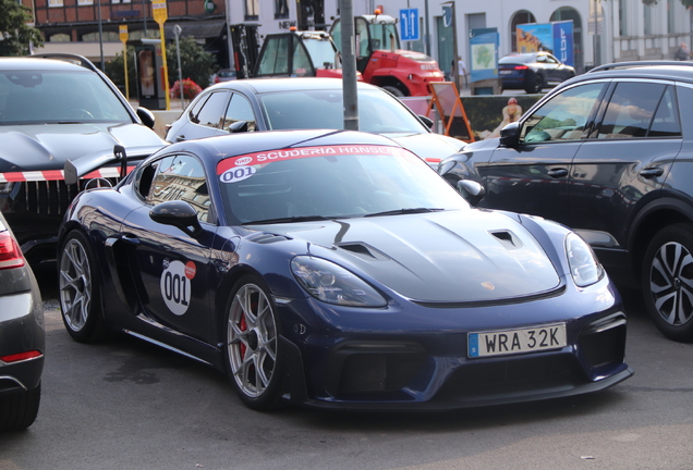 Porsche 718 Cayman GT4 RS Weissach Package