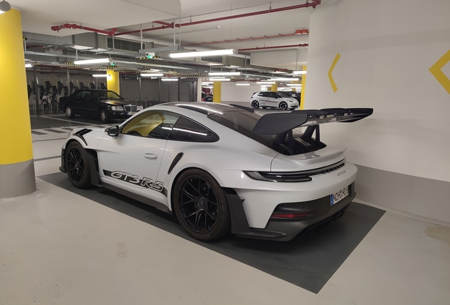 Porsche 992 GT3 RS MkI Weissach Package