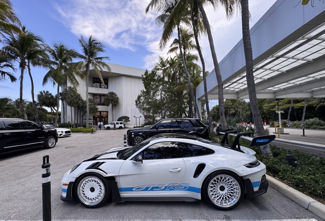 Porsche 992 GT3 RS MkI Weissach Package