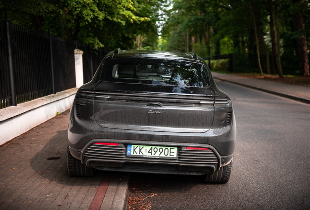 Porsche Macan EV Turbo