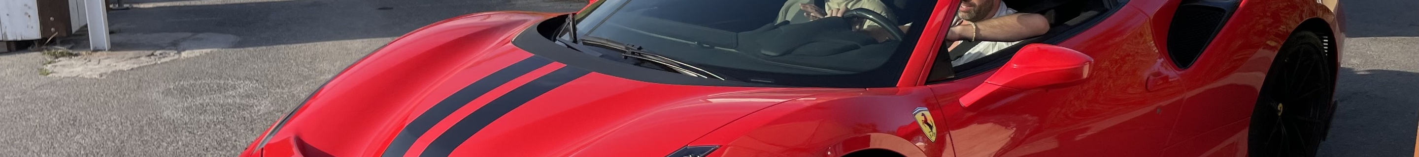 Ferrari 488 Pista