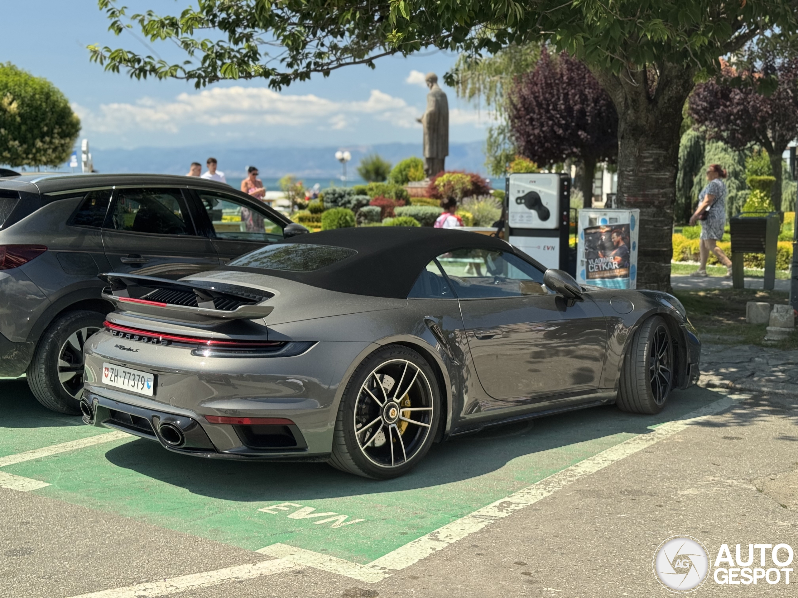 Porsche 992 Turbo S Cabriolet MkI