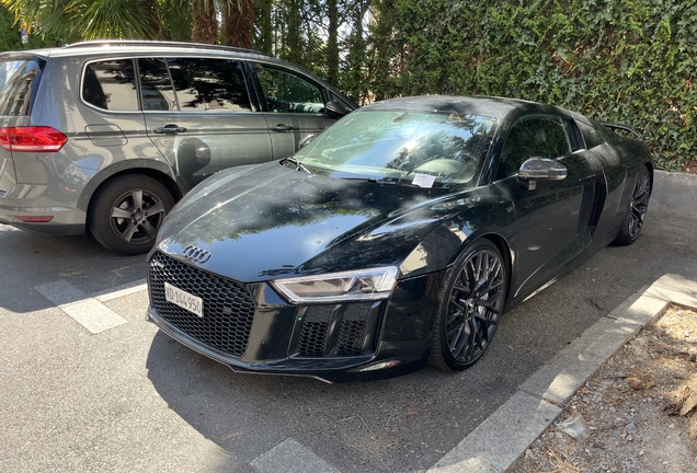 Audi R8 V10 Plus 2015