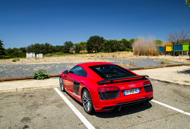 Audi R8 V10 Plus 2015