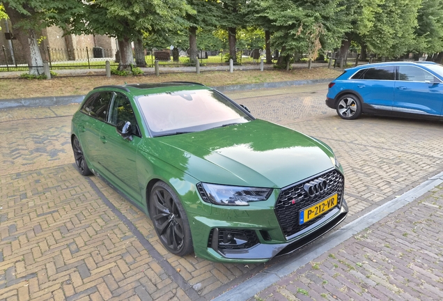 Audi RS4 Avant B9