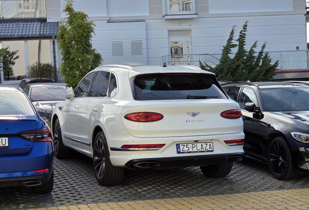 Bentley Bentayga V8 2021