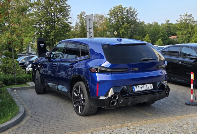 BMW XM G09