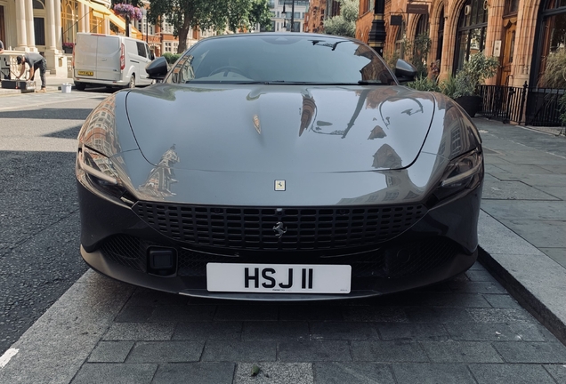 Ferrari Roma