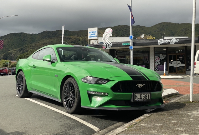 Ford Mustang GT 2015