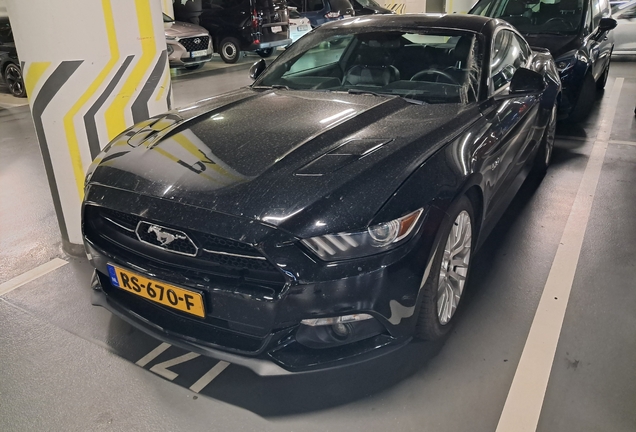 Ford Mustang GT 50th Anniversary Edition