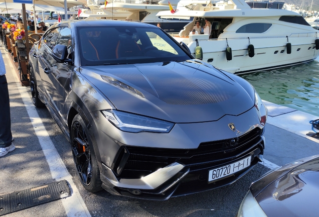 Lamborghini Urus Performante