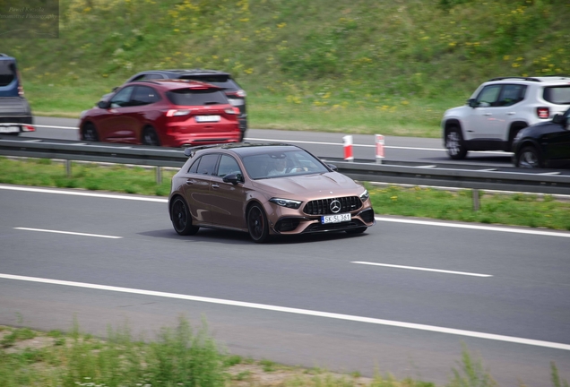 Mercedes-AMG A 45 S W177 2023