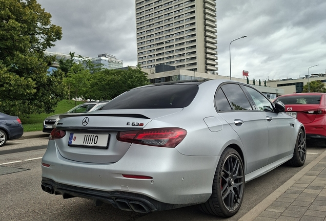 Mercedes-AMG E 63 S W213 2021