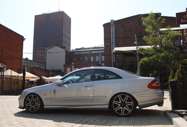 Mercedes-Benz CLK 55 AMG