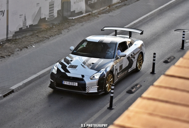 Nissan GT-R 2014
