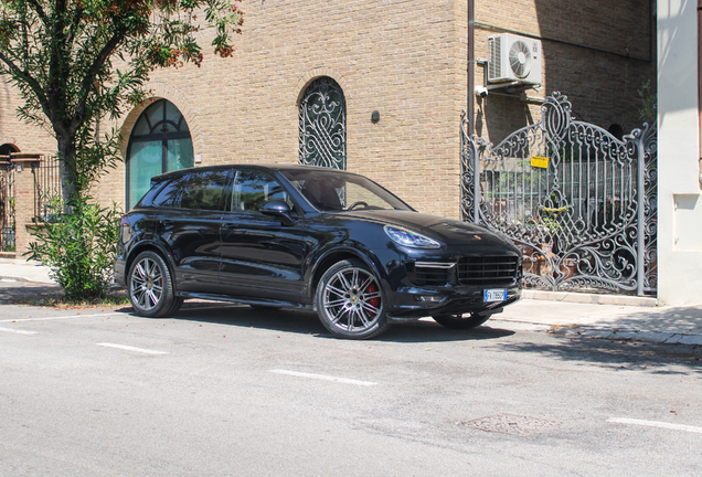 Porsche 958 Cayenne GTS MkII