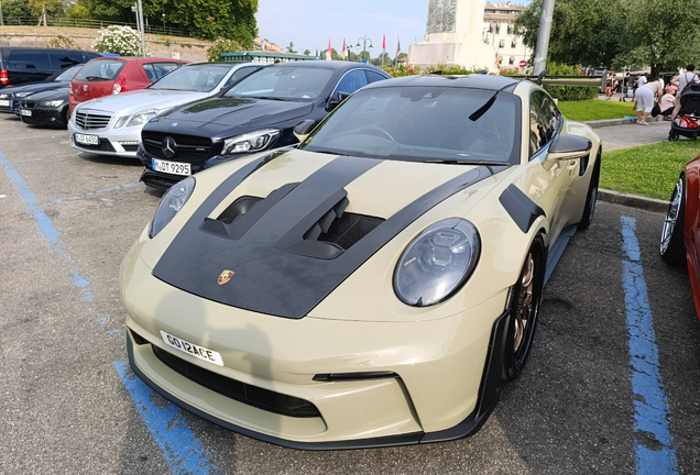 Porsche 992 GT3 RS MkI Weissach Package