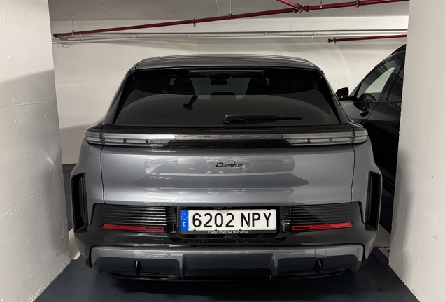 Porsche Cayenne Turbo Electric