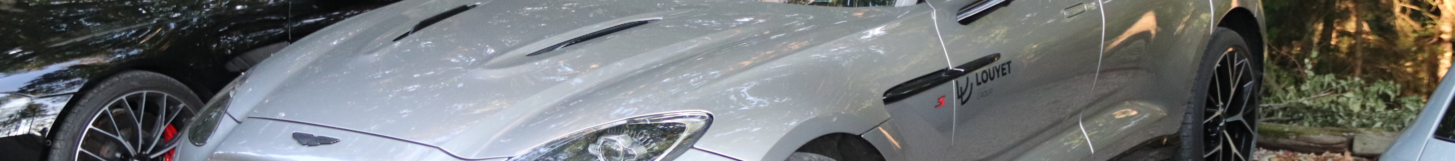 Aston Martin DBX S