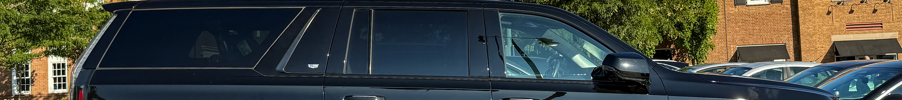 Cadillac Escalade-V ESV 2025