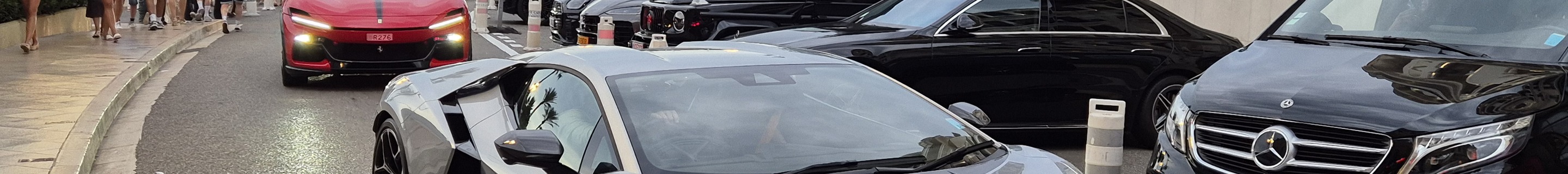 Lamborghini Revuelto