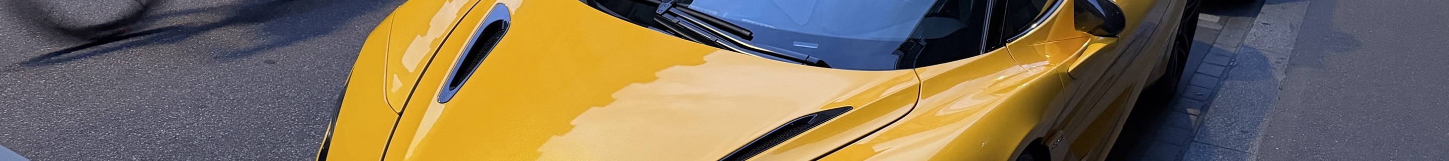McLaren 720S Spider