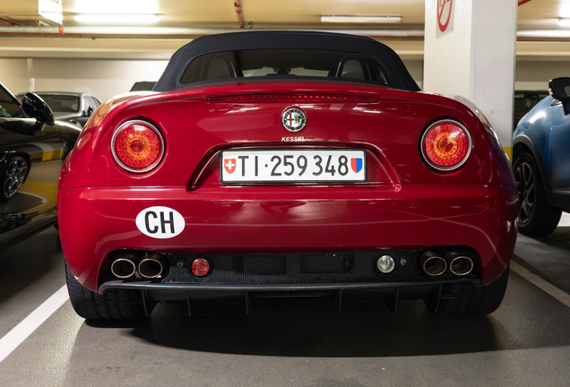 Alfa Romeo 8C Spider