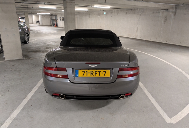 Aston Martin DB9 Volante
