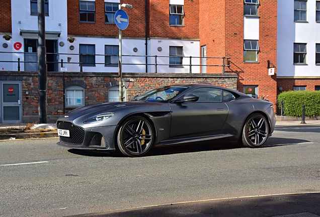 Aston Martin DBS Superleggera
