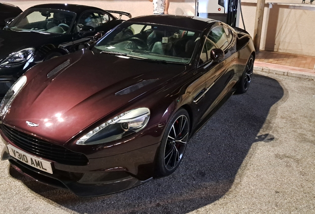 Aston Martin Vanquish 2013