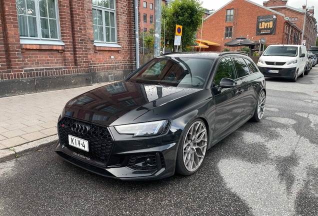Audi RS4 Avant B9