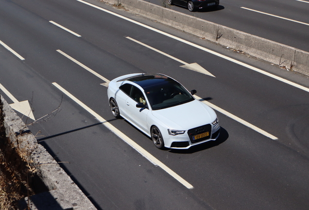 Audi RS5 B8 2012