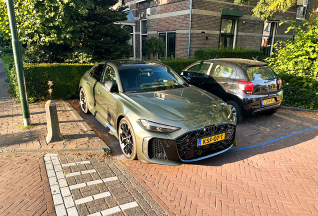 Audi RS5 Sedan B10