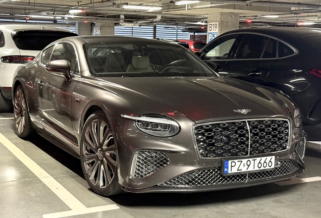 Bentley Continental GT Mulliner 2025