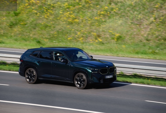 BMW XM G09