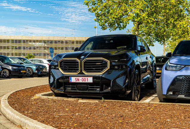 BMW XM G09