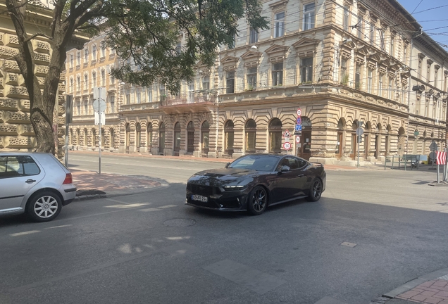 Ford Mustang Dark Horse 2024