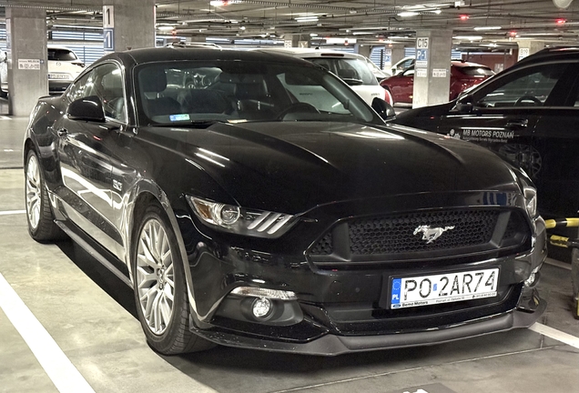 Ford Mustang GT 2015