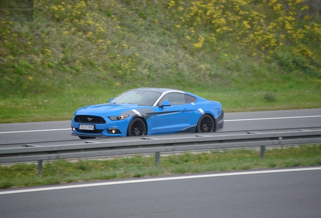 Ford Mustang GT 2015