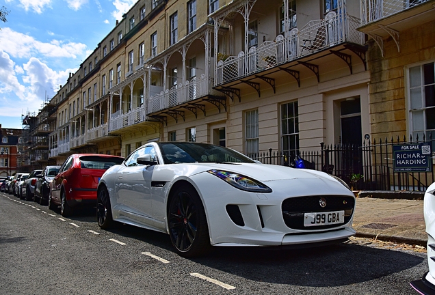 Jaguar F-TYPE S Coupé