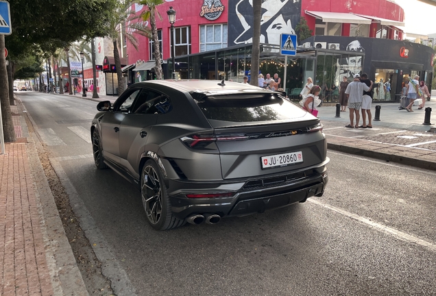 Lamborghini Urus Performante