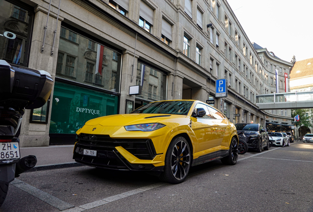 Lamborghini Urus S
