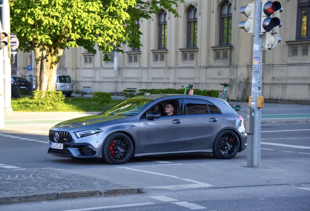 Mercedes-AMG A 45 S W177