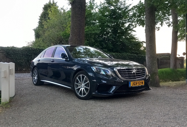 Mercedes-Benz S 63 AMG V222