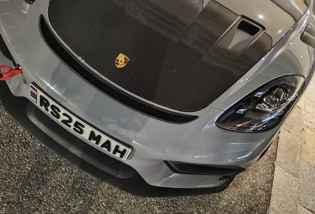 Porsche 718 Cayman GT4 RS Weissach Package