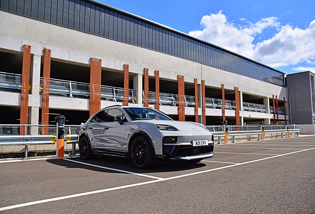 Porsche Macan EV GTS