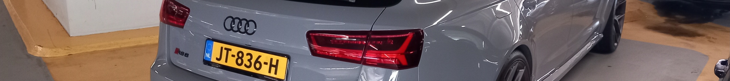 Audi RS6 Avant C7 2015