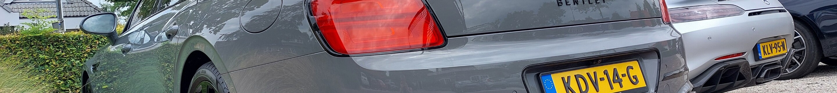 Bentley Flying Spur V8 2021