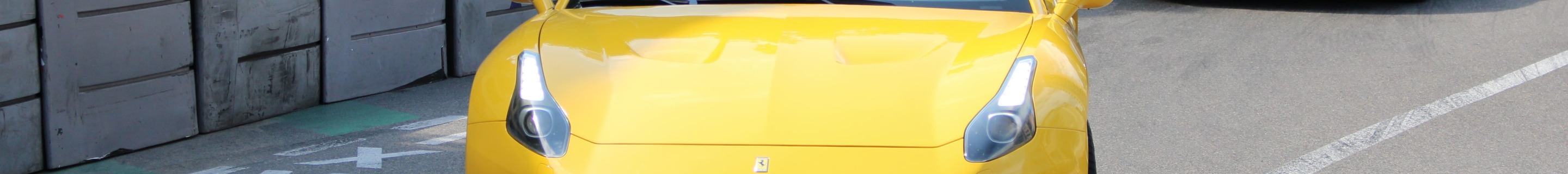 Ferrari California T