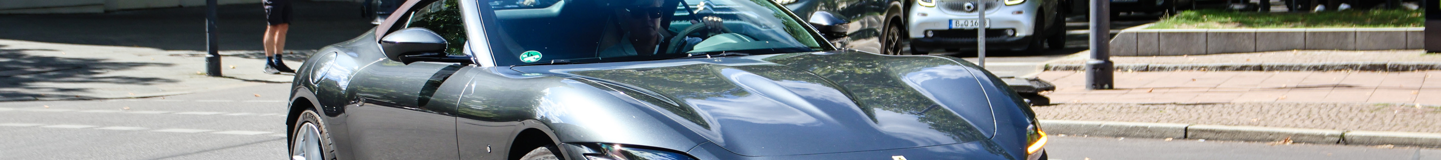 Ferrari Roma Spider